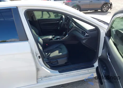 2019 Toyota Camry Se from USA, damaged, VIN 4T1B11HKXKU176272